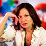 Farida Hughes